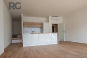 Pronájem bytu 1+kk, 62 m2, balkon, Velké nám., Písek, cena 15000 CZK / objekt / měsíc, nabízí 