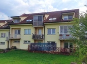 Prodej slunného podkrovního bytu 2+KK na okraji sídliště v Moravské Třebové, cena 2600000 CZK / objekt, nabízí 
