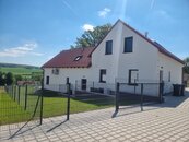 Novostavba domu ve venkovském stylu včetně vybavení v lokalitě Purkarec u Hluboké nad Vltavou., cena 9900000 CZK / objekt, nabízí