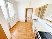 Pronájem bytu 3+1, K. Dvořáčka, Orlová, cena 8000 CZK / objekt / měsíc, nabízí