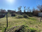 Prodej stavebního pozemku 1095m2 v Popovicích u Kroměříže., cena 3115000 CZK / objekt, nabízí