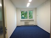 Pronájem kanceláře, 16 m2 Zlín Louky, cena 4763 CZK / objekt / měsíc, nabízí