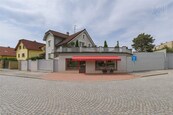 Prodej nebytového prostoru s fungující prodejnou a potenciálem rozšíření, cena 13500000 CZK / objekt, nabízí