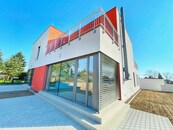 Nádherný nový byt 4+kk 120m2 s terasou 33m2 garáží a soukromým parkovacím stáním 2024, cena 9990000 CZK / objekt, nabízí 