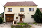Prodej vícegeneračního rodinného domu 256 m2 s pozemkem 1050 m2, Rejta - Trhové sviny, cena 9300000 CZK / objekt, nabízí