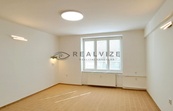 Pronájem bytu 2+KK, 49 m2 - Žižkova tř., České Budějovice, cena 13000 CZK / objekt / měsíc, nabízí