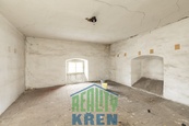 Prodej rodinného domu, 850 m2 - Oskořínek, cena 10990000 CZK / objekt, nabízí 