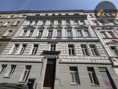 Pronájem bytu 4+kk, 74 m2, Praha 10 Vršovice, ulice Charkovská, cena 33500 CZK / objekt / měsíc, nabízí