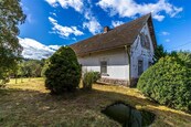 Prodej rodinného domu v Petrovicích u Měčína, 107, Měčín, s rozlehlou zahradou a panoramatickým výhledem, v těsné blízkosti lesa, žádoucí ihned., cena 3190000 CZK / objekt, nabízí 