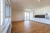 Pronájem bytu v ul. Fafkových, Praha 9, cena 45000 CZK / objekt / měsíc, nabízí
