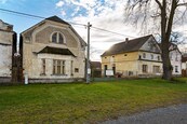Nemovitost se stavbami na stavebním pozemku o ploše 2553 m2, cena 4880000 CZK / objekt, nabízí
