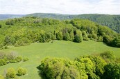 Louka obklopená nedotčeným lesem, cena 813420 CZK / objekt, nabízí