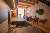 Prodej moderního bytu 2+1 s velkorysou pracovnou, 66,56m2 a balkónem, cena 10503000 CZK / objekt, nabízí