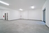 Pronájem komerčního prostoru 1+1 87 m2, cena 21500 CZK / objekt / měsíc, nabízí CENTURY 21 OK Centrum