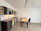Ubytovací zařízení k pronájmu v novostavbě v Tachlovicích, cena 12500 CZK / objekt / měsíc, nabízí