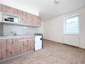 Pronájem, Byty 1+kk, 21 m2 - Zlín - Prštné, cena 8500 CZK / objekt / měsíc, nabízí 