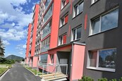 Pronájem bytu 3+kk s parkovacím místem v ulici J. Ševčíka, Most, cena 13500 CZK / objekt / měsíc, nabízí