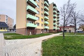 Pronájem bytu 2+1, 51,3 m2, Pražská sídliště, Znojmo, cena 13000 CZK / objekt / měsíc, nabízí 