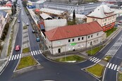 Prodej komerčních prostor v obci Šternberk, cena 11150000 CZK / objekt, nabízí
