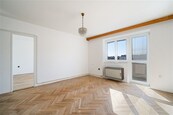 Prodej bytu 2+1 62 m2 17.listopadu, Znojmo, cena 3400000 CZK / objekt, nabízí