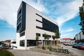 Pronájem bytu 1+kk 32 m2 + balkon 5 m2, Rezidence Laurin, cena 10500 CZK / objekt / měsíc, nabízí