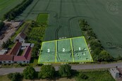 Prodej stavebního pozemku 1 000 m2, Znojmo - Derflice, cena 2015000 CZK / objekt, nabízí