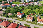 Prvorepubliková vila, 405 m2, pozemek 1796 m2, cena cena v RK, nabízí