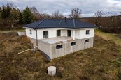 Prodej rodinného domu 4+kk 288 m2 s garáží a zahradou 1456 m2 - Mirošovice, Praha-východ, cena 14990000 CZK / objekt / měsíc, nabízí 