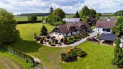 Prodej luxusního rodinného domu 6+1, 339 m2 s rozlehlými pozemky 6919 m2, Mirošov, okres Rokycany, cena 22490000 CZK / objekt, nabízí