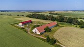 Prodej zemědělského objektu 1.515m2, pozemek 26.928 m2, Lochousice, okres Plzeň sever, cena 6990000 CZK / objekt, nabízí