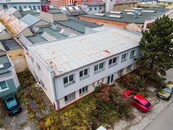 Prodej budovy (více než 1000 m2) v průmyslovém areálu v Prostějově, cena 8100000 CZK / objekt, nabízí