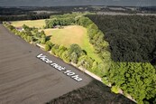 Prodej 2 objektů se 6 bytovými jednotkami a 113.328 m2 pastvin, lesa a garáží pro 3 vozy, cena 29000000 CZK / objekt, nabízí