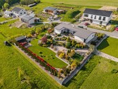 Prodej moderního bungalovu s úžasnou zahradou a výhledem v Kamenné Horce, cena 7499000 CZK / objekt, nabízí CENTURY 21 4Plus