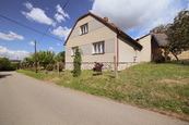 Prodej rodinného domu se zahradou, 2+1, 1068 m2, Uhřice, Blansko, cena 3850000 CZK / objekt, nabízí