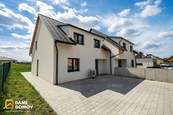 Prodej novostavby rodinného domu 4+kk (130 m2) na pozemku 585 m2 - Hvozdná, cena 11790000 CZK / objekt, nabízí