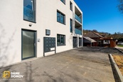 Pronájem moderního bytu 2+kk s balkonem a parkovacím stáním - Zlín, ul. Pasecká, cena 17500 CZK / objekt / měsíc, nabízí
