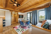 C1 Pronájem bytu 1+kk, 42 m2 - Frymburk, cena 26700 CZK / objekt / měsíc, nabízí