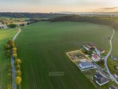 Prodej stavebního pozemku 1060 m2, Hluboká nad Vltavou - Dobřejovice u Hosína, cena 6750000 CZK / objekt, nabízí 