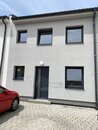 Pronájem byty 2+kk, 70 m2 - zahrada, parkování, Včelná u ČB, cena 17000 CZK / objekt / měsíc, nabízí 