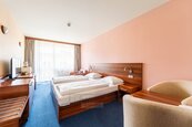 Prodej velice atraktivního apartmánu 29,7 m2 s lodžií, Frymburk., cena 2621000 CZK / objekt, nabízí