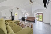 Pronájem bytu v rodinném domě, 100 m2, Vrábče - Slavče, cena 17500 CZK / objekt / měsíc, nabízí