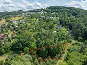 Stavební pozemek Zlín Příluky 1038m2, klidná ulice u potoka a u lesa, cena 2199000 CZK / objekt, nabízí