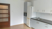 Pronájem bytu 1+1, 33,3 m2, P10-Vršovice, ul. Bajkalská, 3.NP, cihla, cena 19500 CZK / objekt / měsíc, nabízí