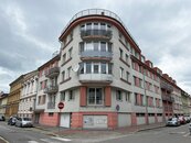 Byt 3+kk s balkonem a možností garáže v domě - Riegrova, České Budějovice, cena 6590000 CZK / objekt, nabízí