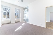 Pronájem kanceláře, 187 m2 - Praha 5 - Smíchov, cena 55000 CZK / objekt / měsíc, nabízí Makers Reality