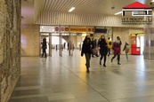 Předvánoční prodej v metru - Karlovo nám. a Palmovka, cena 28500 CZK / objekt / měsíc, nabízí I.E.T. Reality s.r.o. Praha