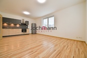 Pronájem, Byty 2+kk, 54m2 + 8m2 terasa - Český Krumlov - Nové Spolí, cena 12990 CZK / objekt / měsíc, nabízí Jochmann reality