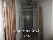 Exkluzivně nabízíme na prodej, slunný byt 2+1 v Plzni na Slovanech o výměře 53 m2., 5. patro , cena 4500000 CZK / objekt, nabízí