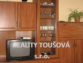 Dlouhodobý pronájem nemovitosti 1+1 v RD v Radnicích, cena 10000 CZK / objekt / měsíc, nabízí