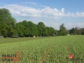 Stavební pozemek na prodej 4121 m v malebné obci Nové Dvory na Vysočině, cena 3678000 CZK / objekt, nabízí